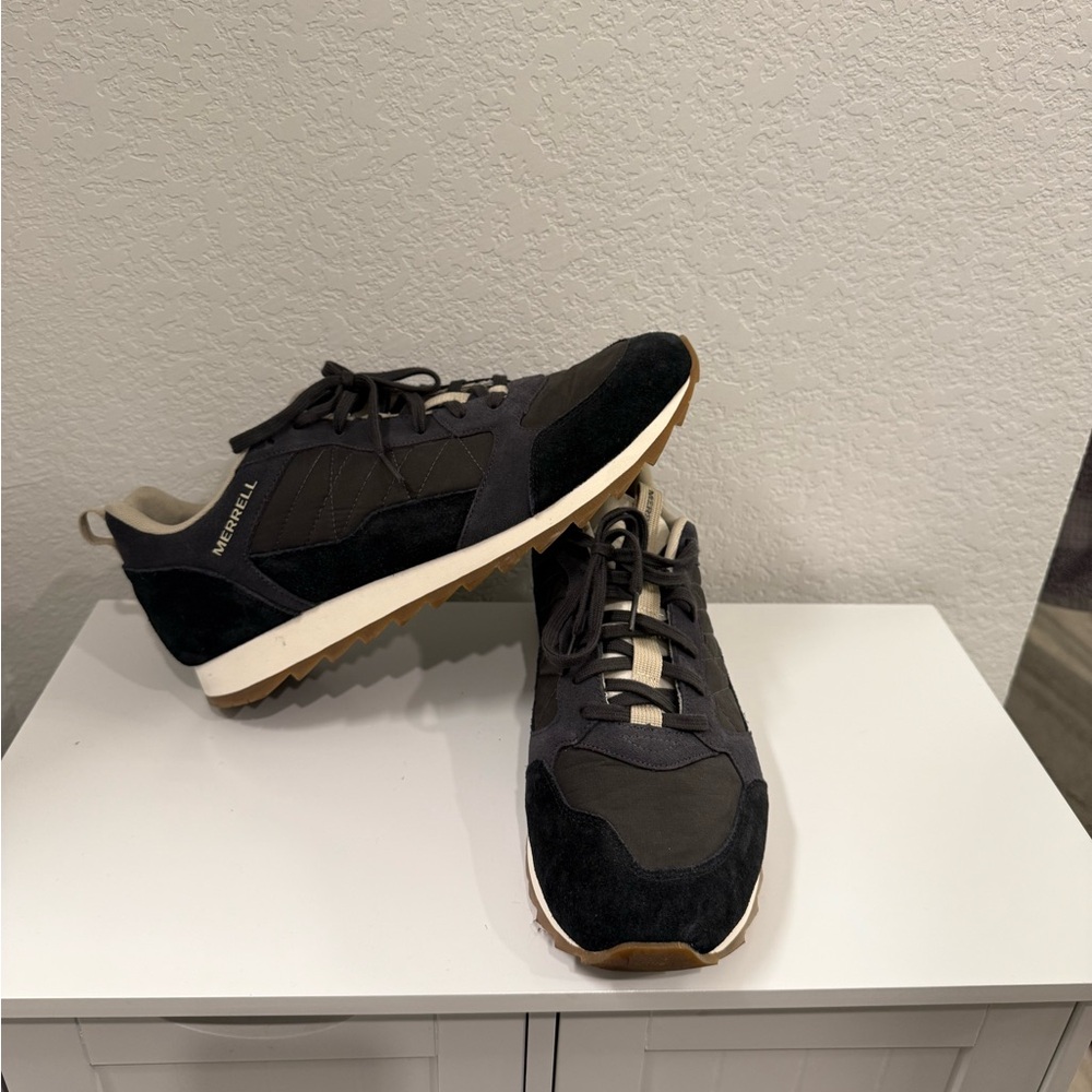 Merrell Men's Black Sneakers